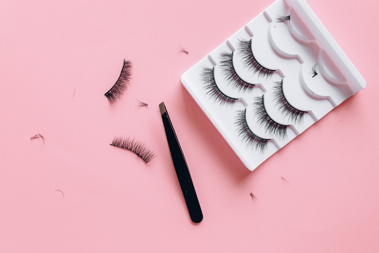 False-Eyelashes-on-Pink-Surface