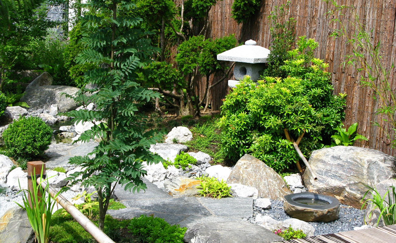 Japanese style gardens Article
