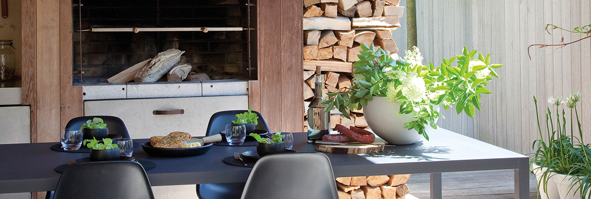 How to create an outdoor eating space | Article