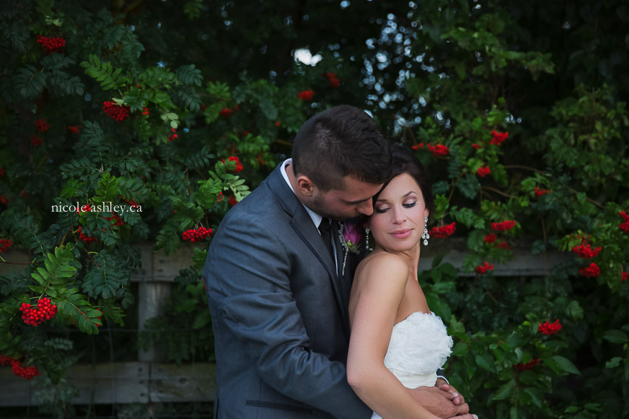 Nicole Ashley Edmonton Wedding Photographer 37