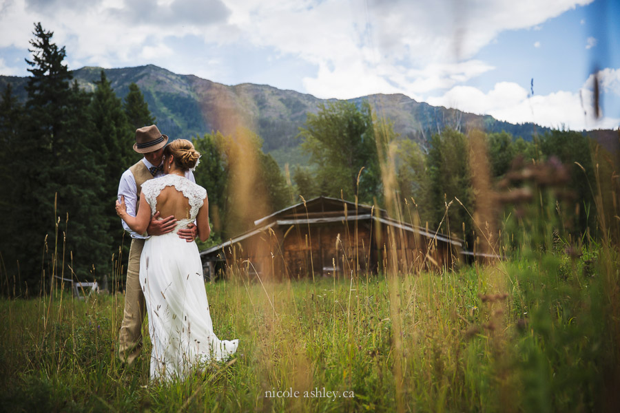 Nicole Ashley Fernie BC Country Wedding