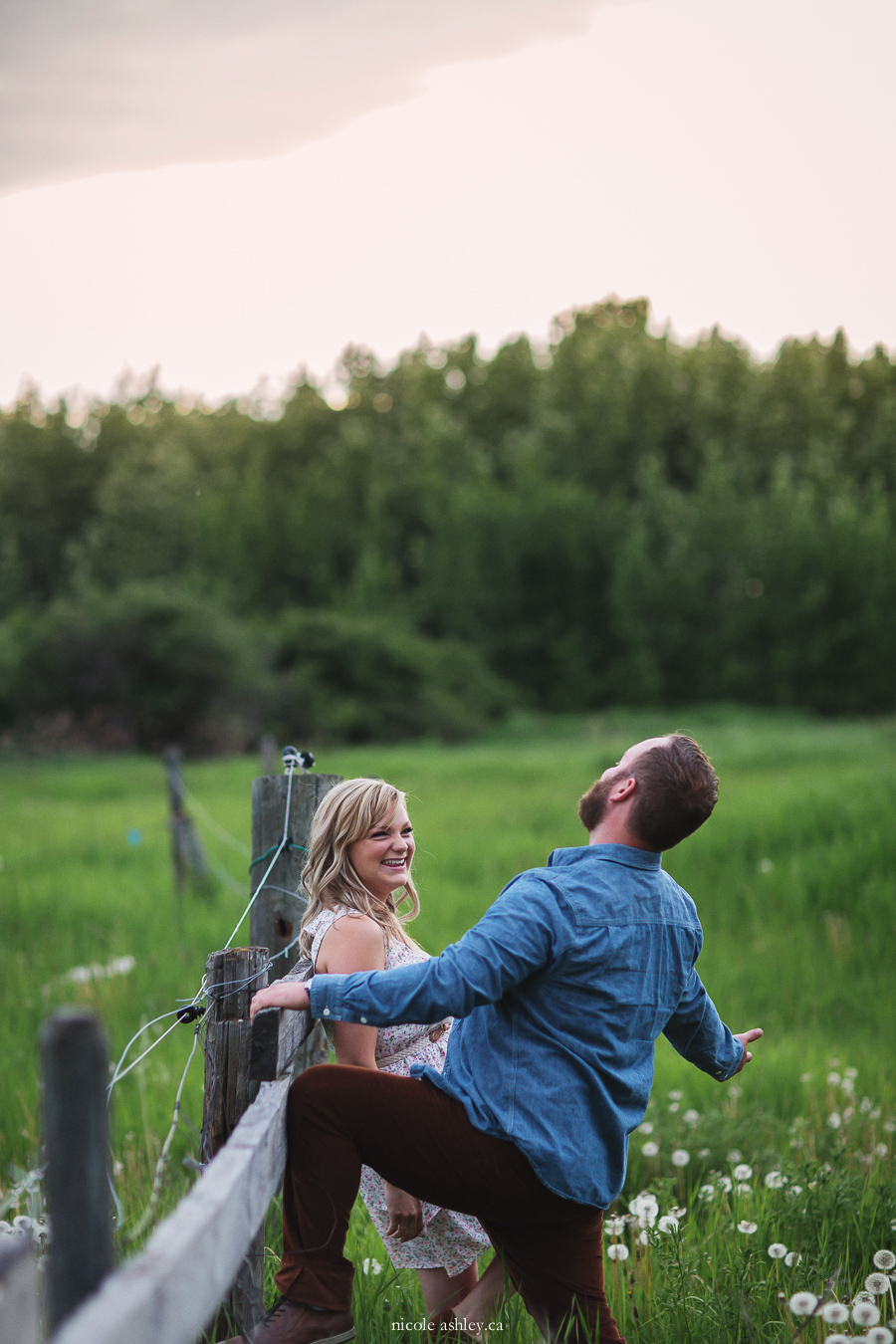 Nicole Ashley Edmonton Engagement Photographer9