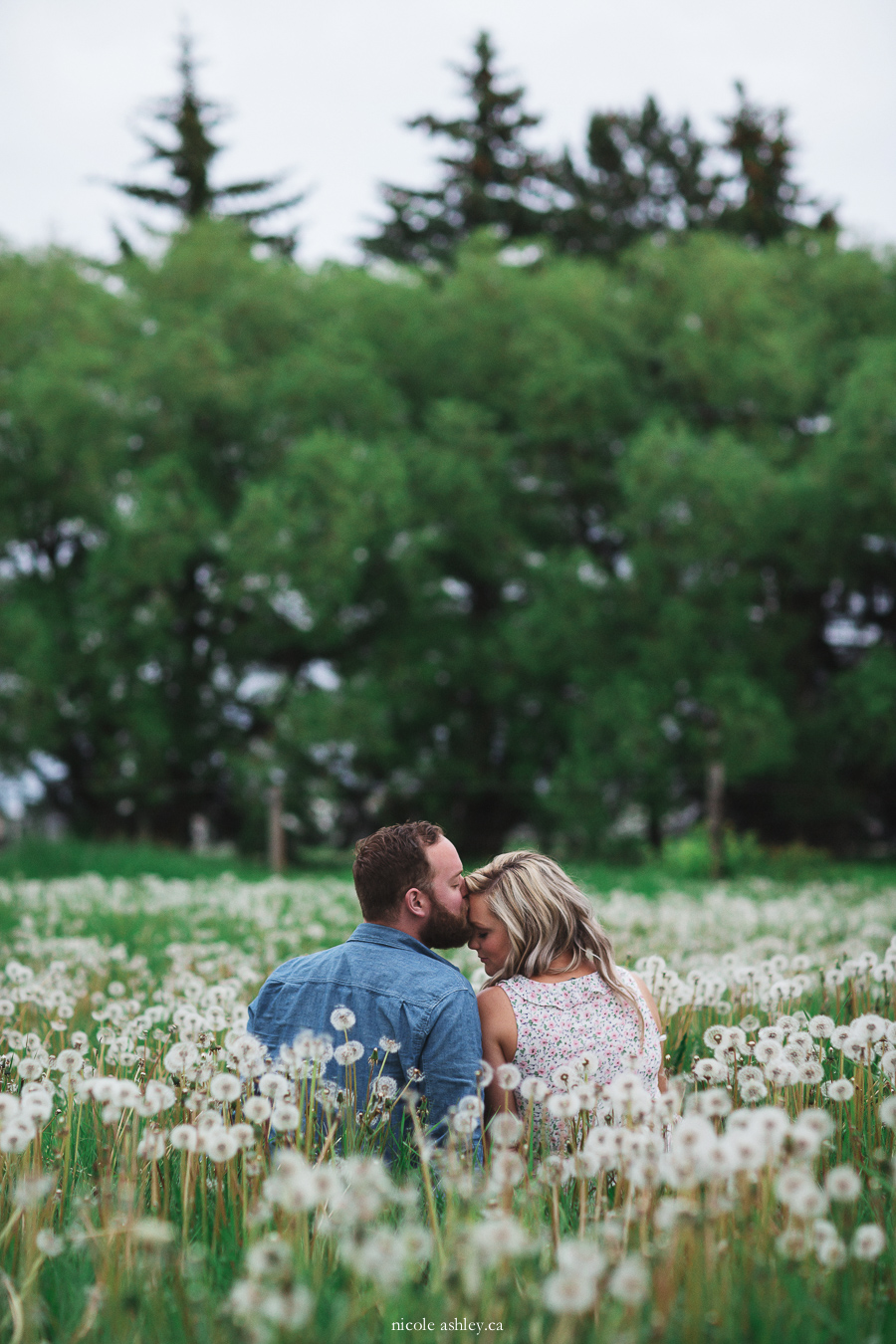 Nicole Ashley Edmonton Engagement Photographer20