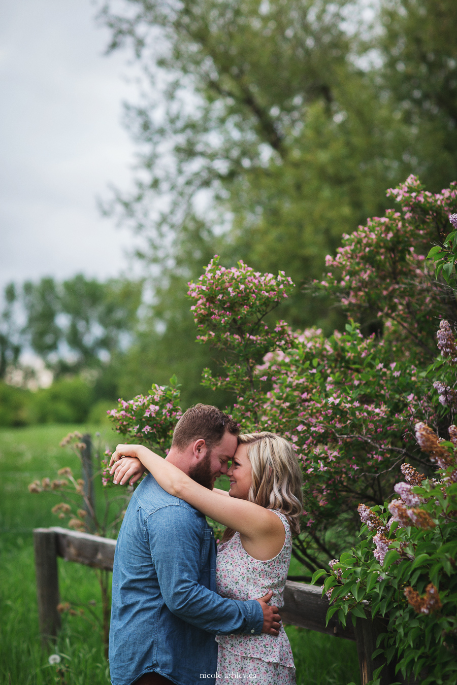 Nicole Ashley Edmonton Engagement Photographer23