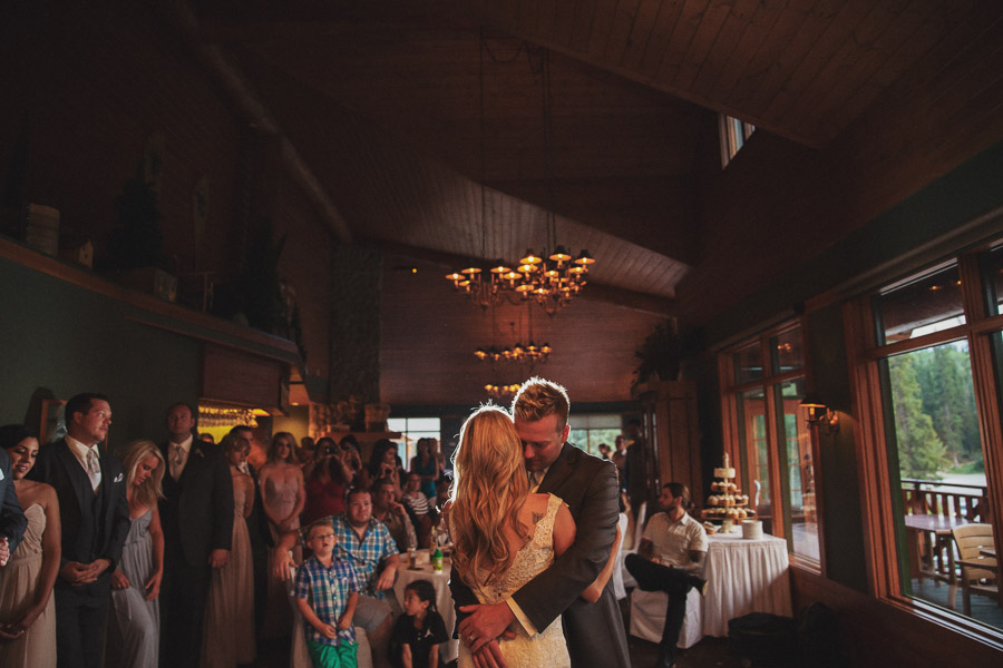 59. wedding-first-dance