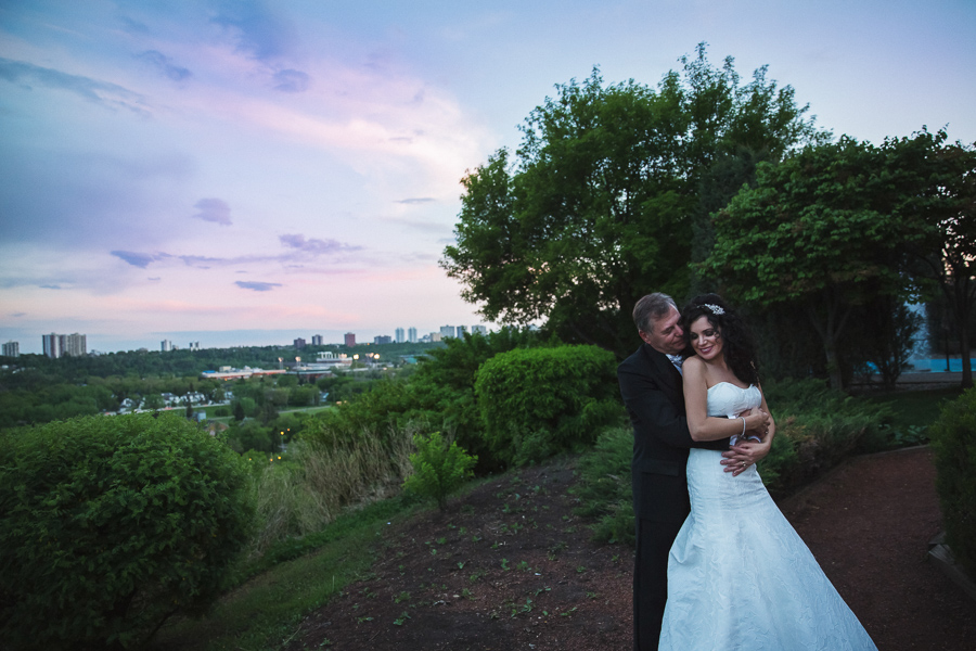 87. sunset-wedding-portraits