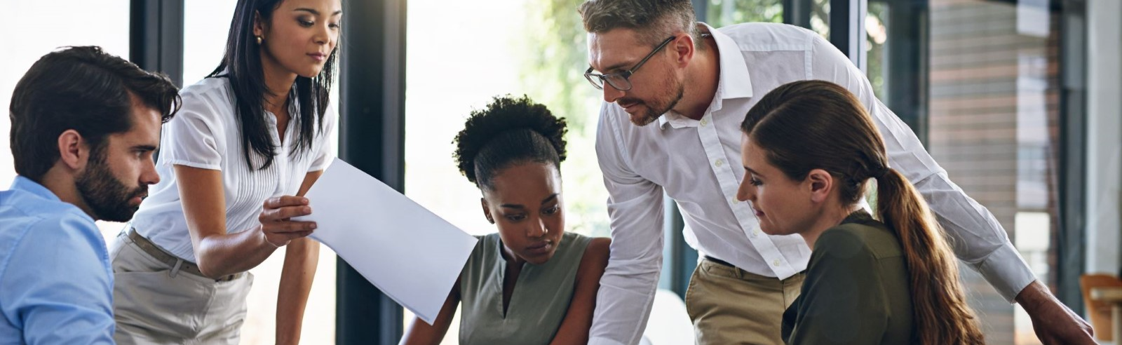 Exchanging ideas in the boardroom