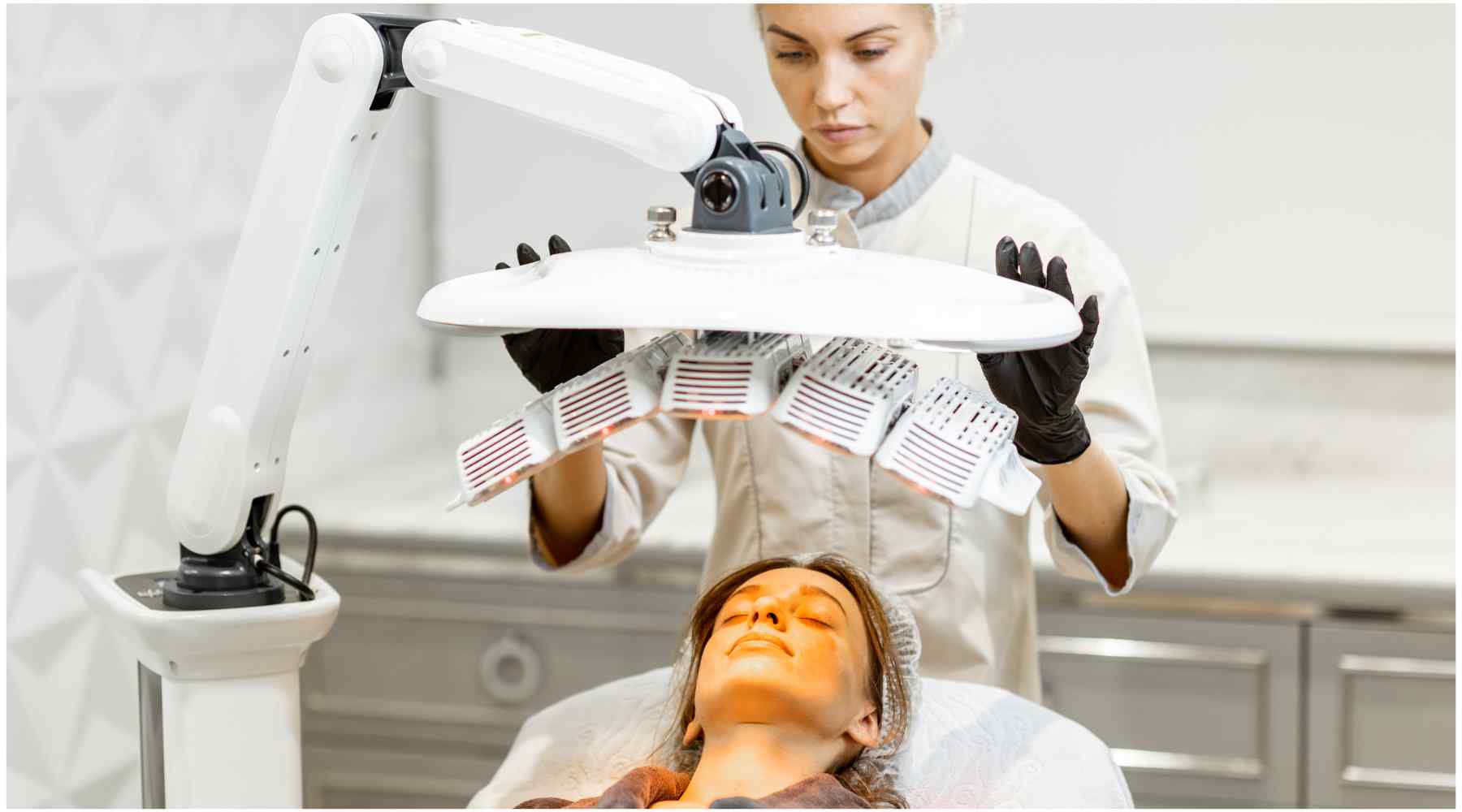 What is Orange Light LED Therapy Clearlight® Saunas