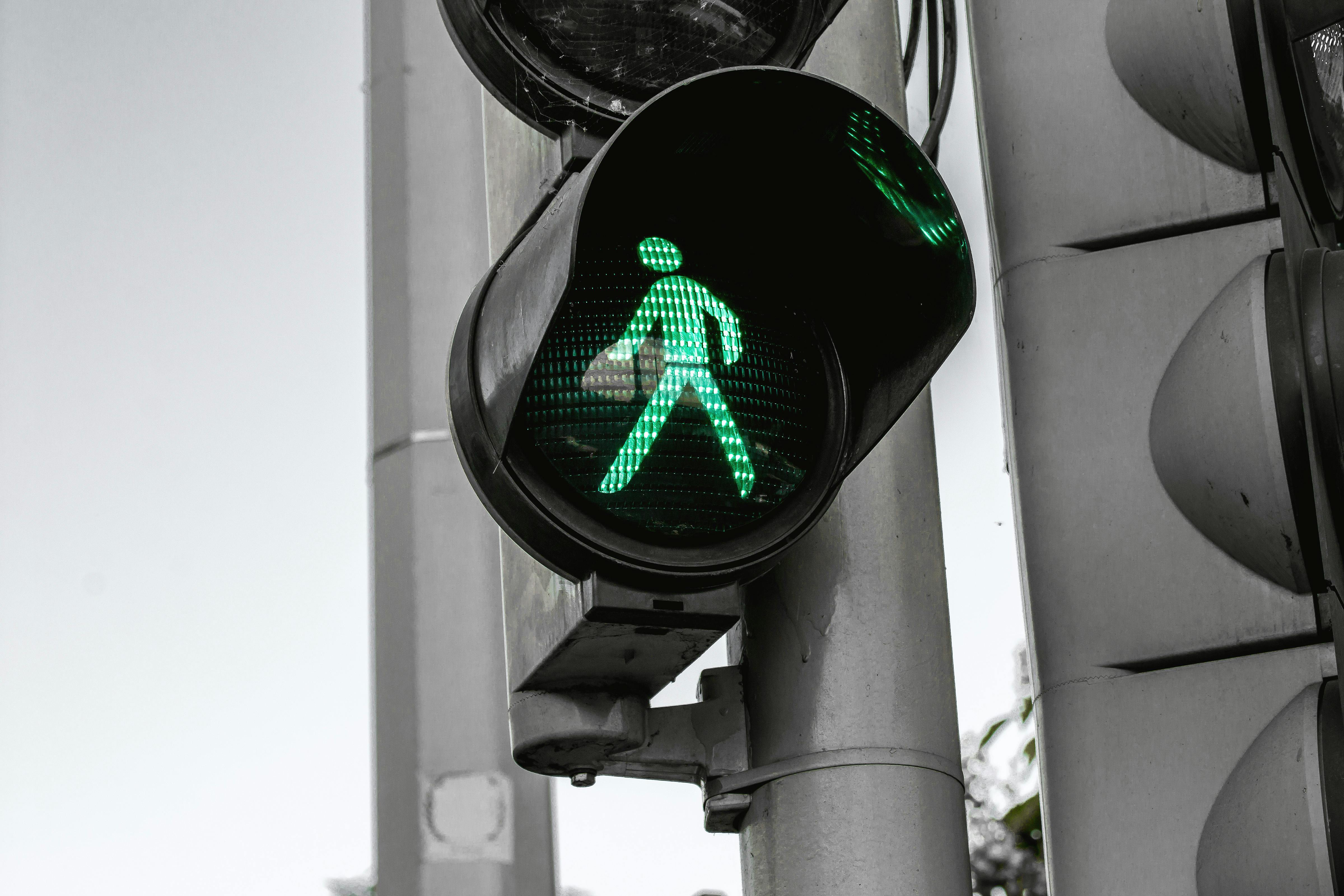 Green Light - Walk only
