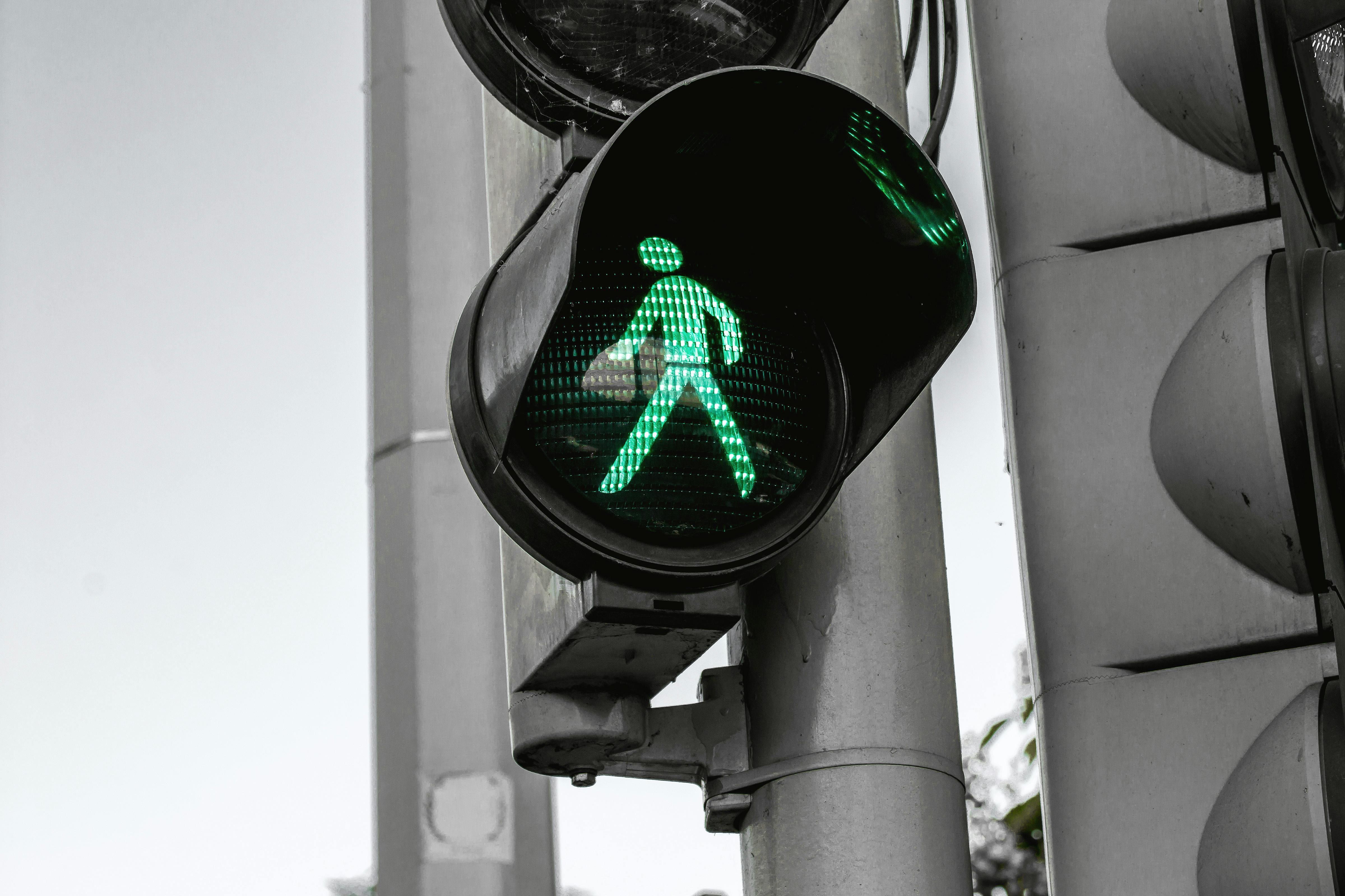 Green Light - Walk only 