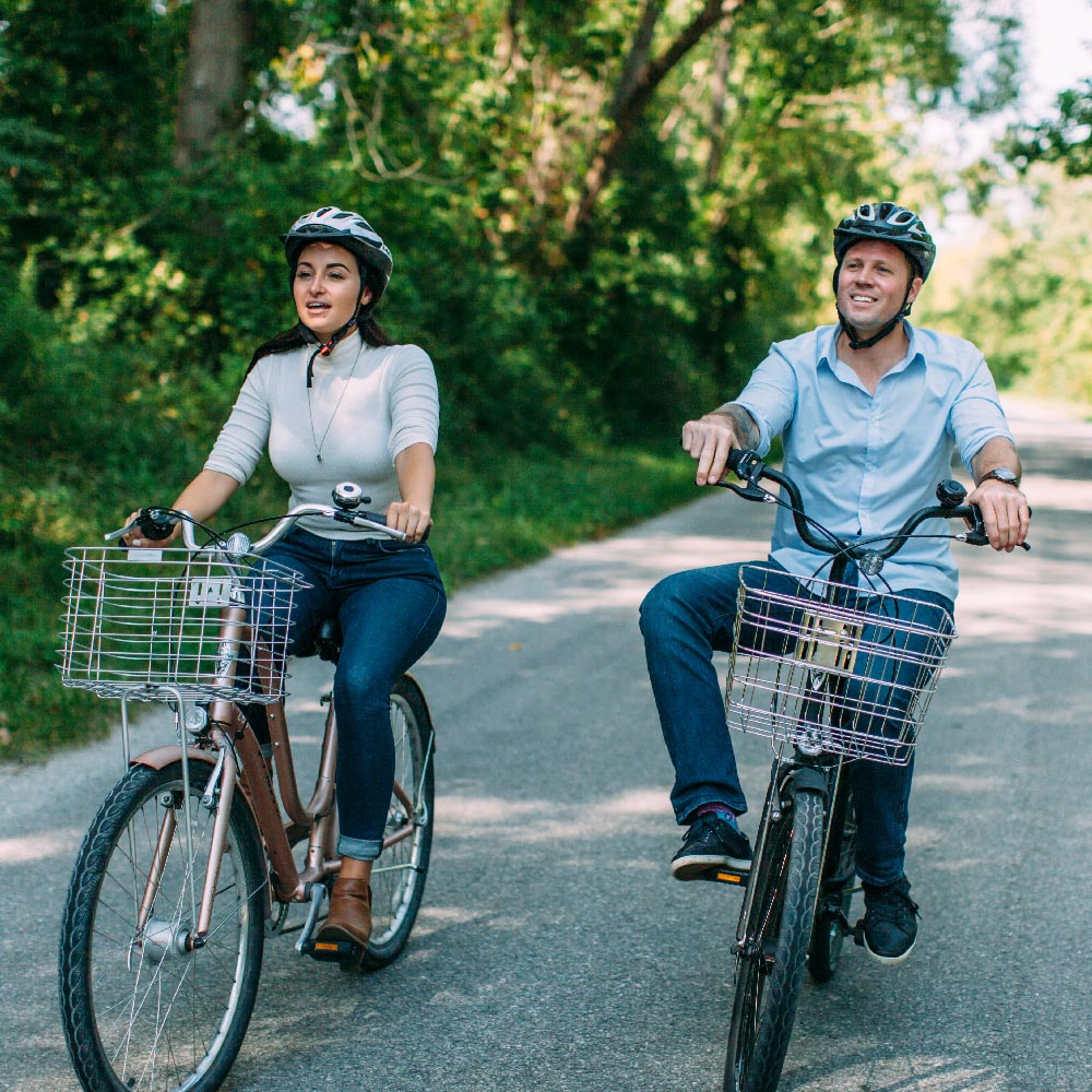 The Pelee Shop Souvenirs & Bike Rentals Pelee Island, Ontario Canada