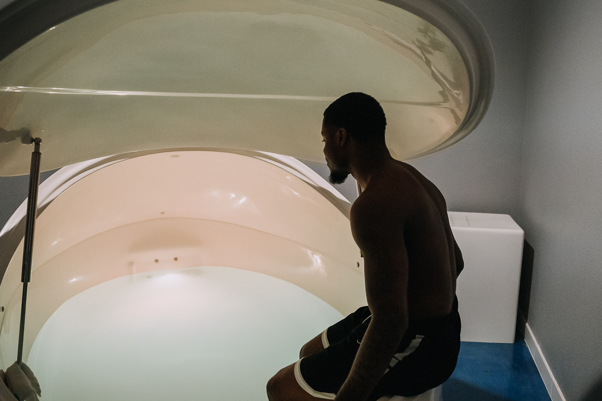 How Flotation Therapy Can Help With Anxiety FLOATspa in Hot Springs, AR