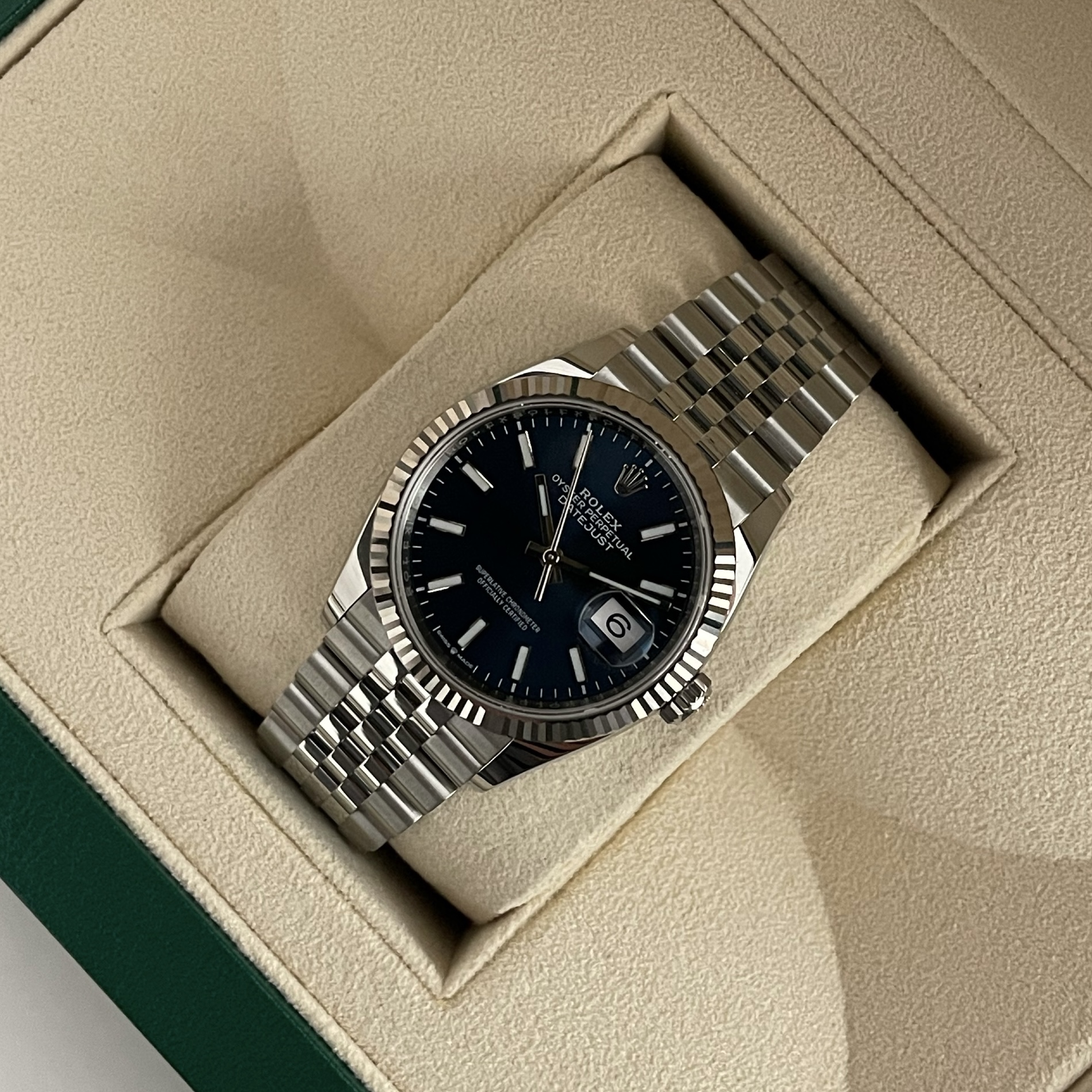 Cassidy Watches Home