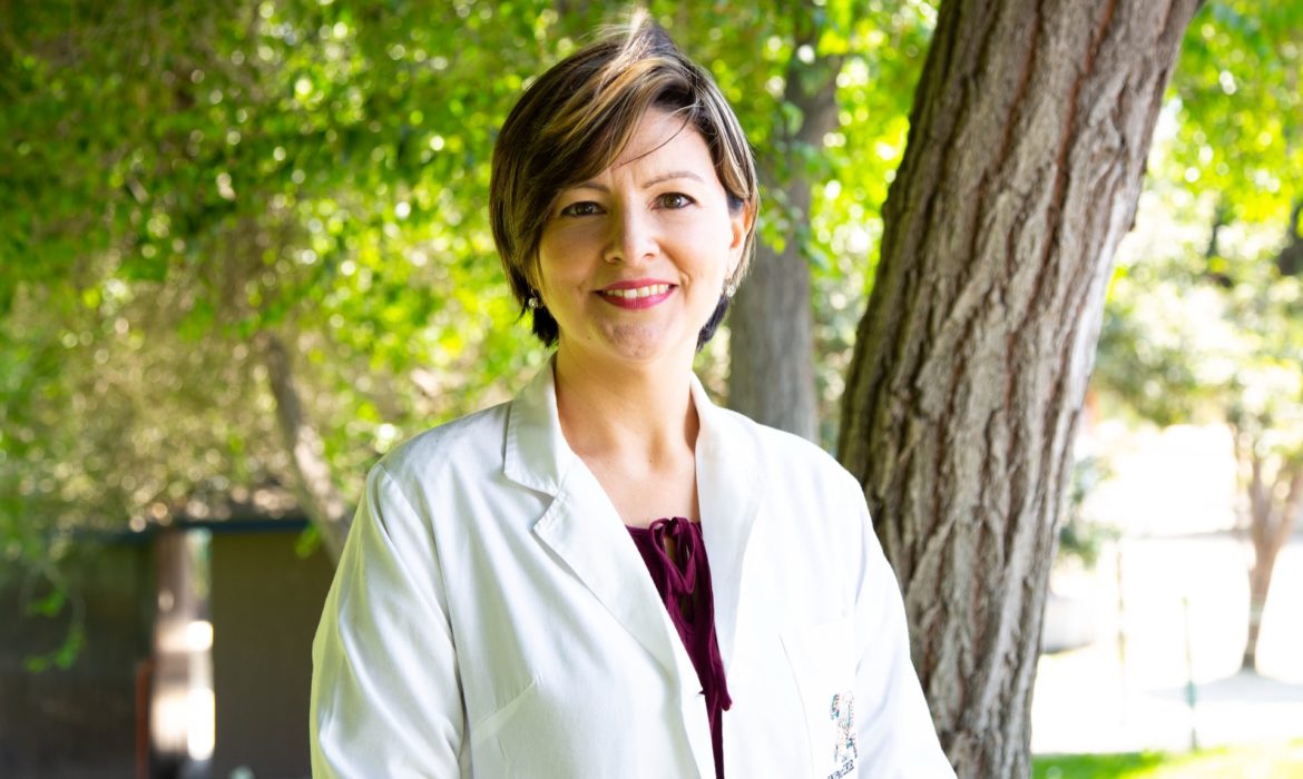 How to Master Your Clinical Experience for Med School