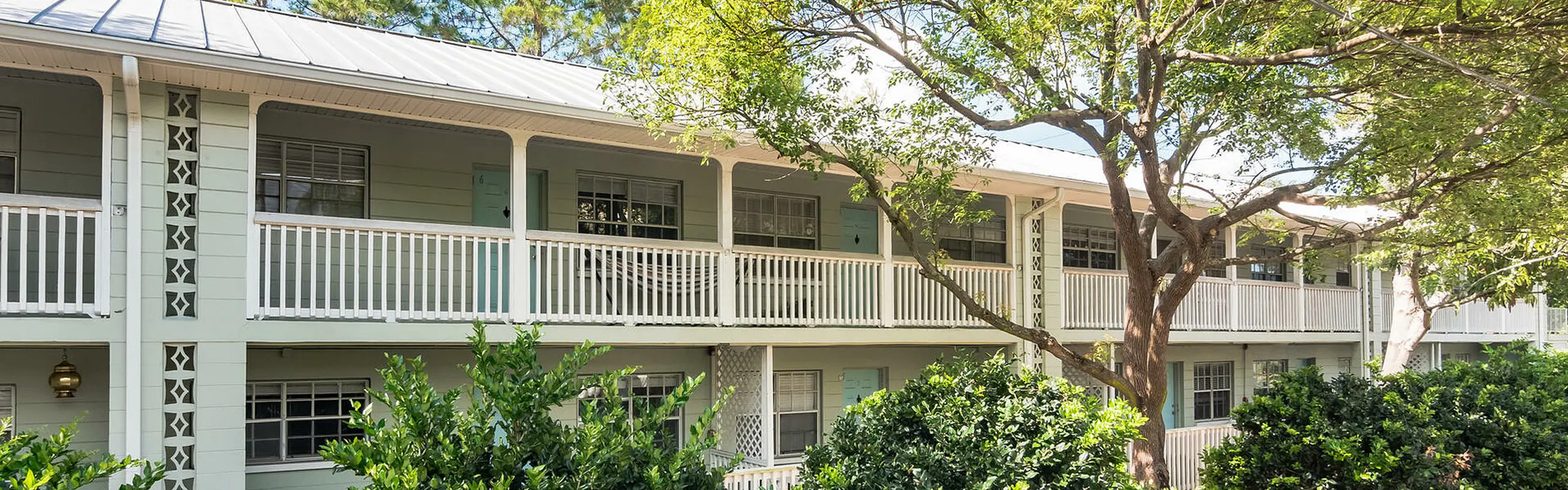 SoHo Apartments De Leon Innovo Living Hyde Park