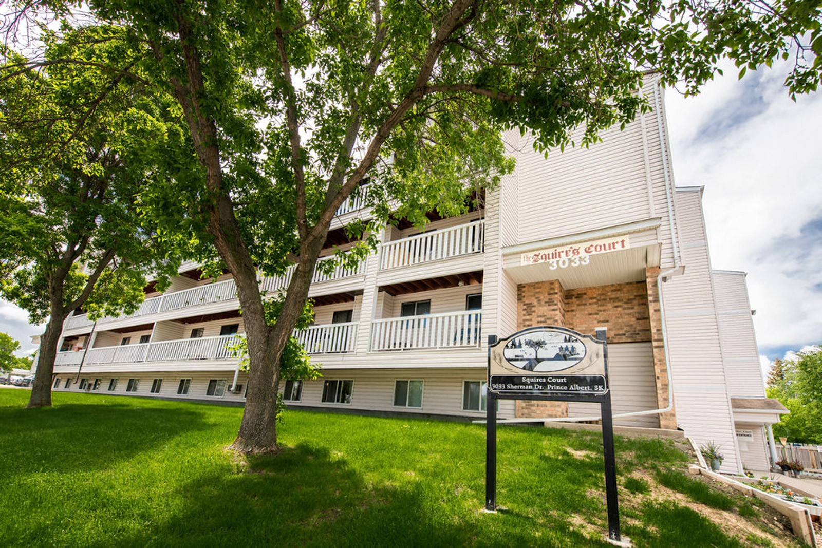 Residential properties Tamarack Properties