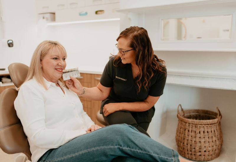 How much does teeth whitening cost in Australia? A dentist explains.