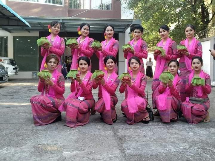 Dawei Traditional Dancers ( Photo Credit: Myanmar Kalayar)