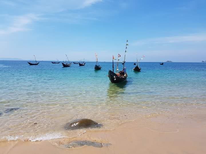 Tizit Beach (Photo Credit: Peter Richard)