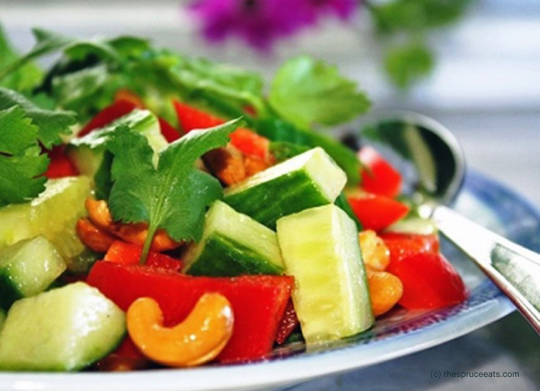 Thai cashew salad
