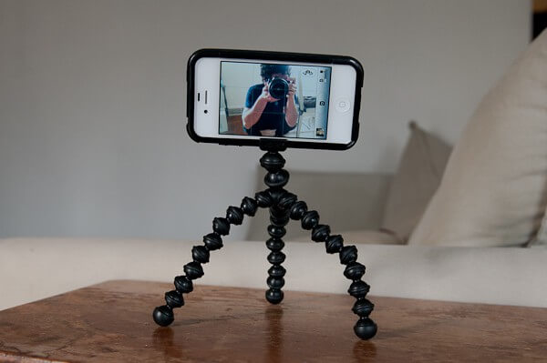 The Complete Guide to Using an iPhone for Small Business Photography