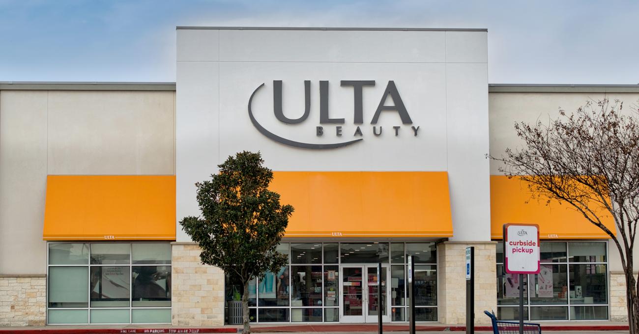 Does Ulta Allow Dogs? Pet Friendly Verdict
