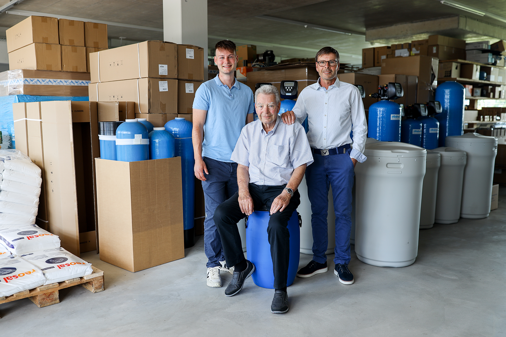 Gähwiler AG Wasseraufbereitung - Kompetente Schweizer Wasseraufbereitung seit 40 Jahren und 3 Generationen. Entkalkungsanlagen, Dosieranlagen, Umkehrosmoseanlagen, Filteranlagen, Aktivkohlefilter, Patronenentsalzer.