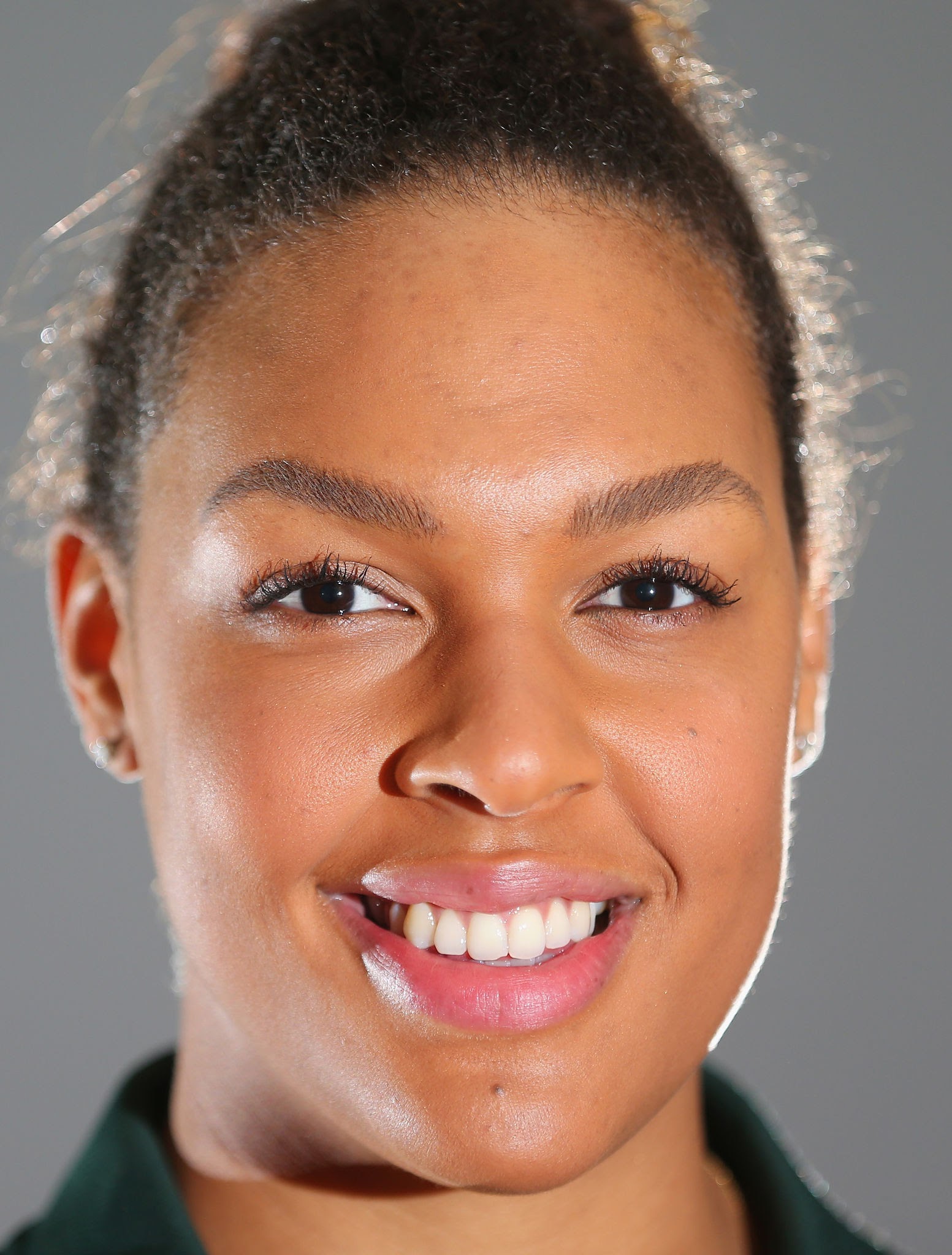 Unseen Liz Cambage Photos Surface   You Have To See This! - vlnoz8u