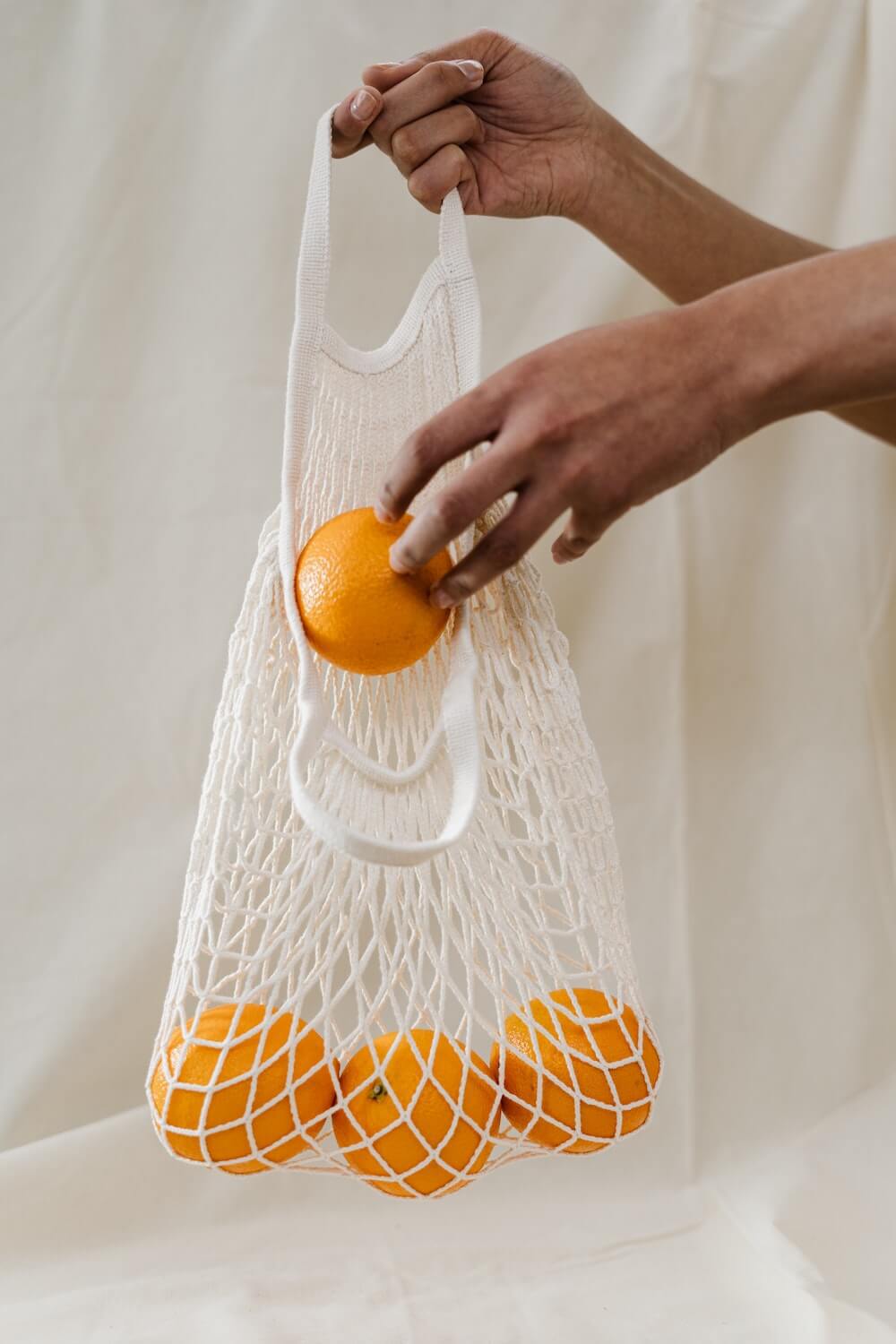 Oranges and an ecobag