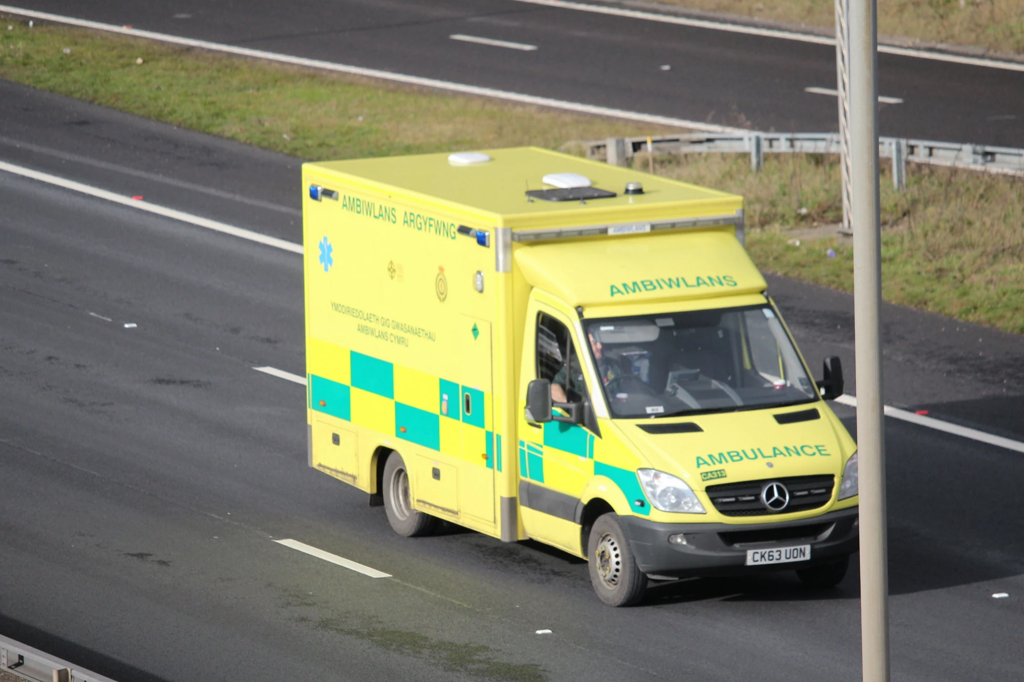 The NHS implements artificial intelligence to support emergency calls in Wales