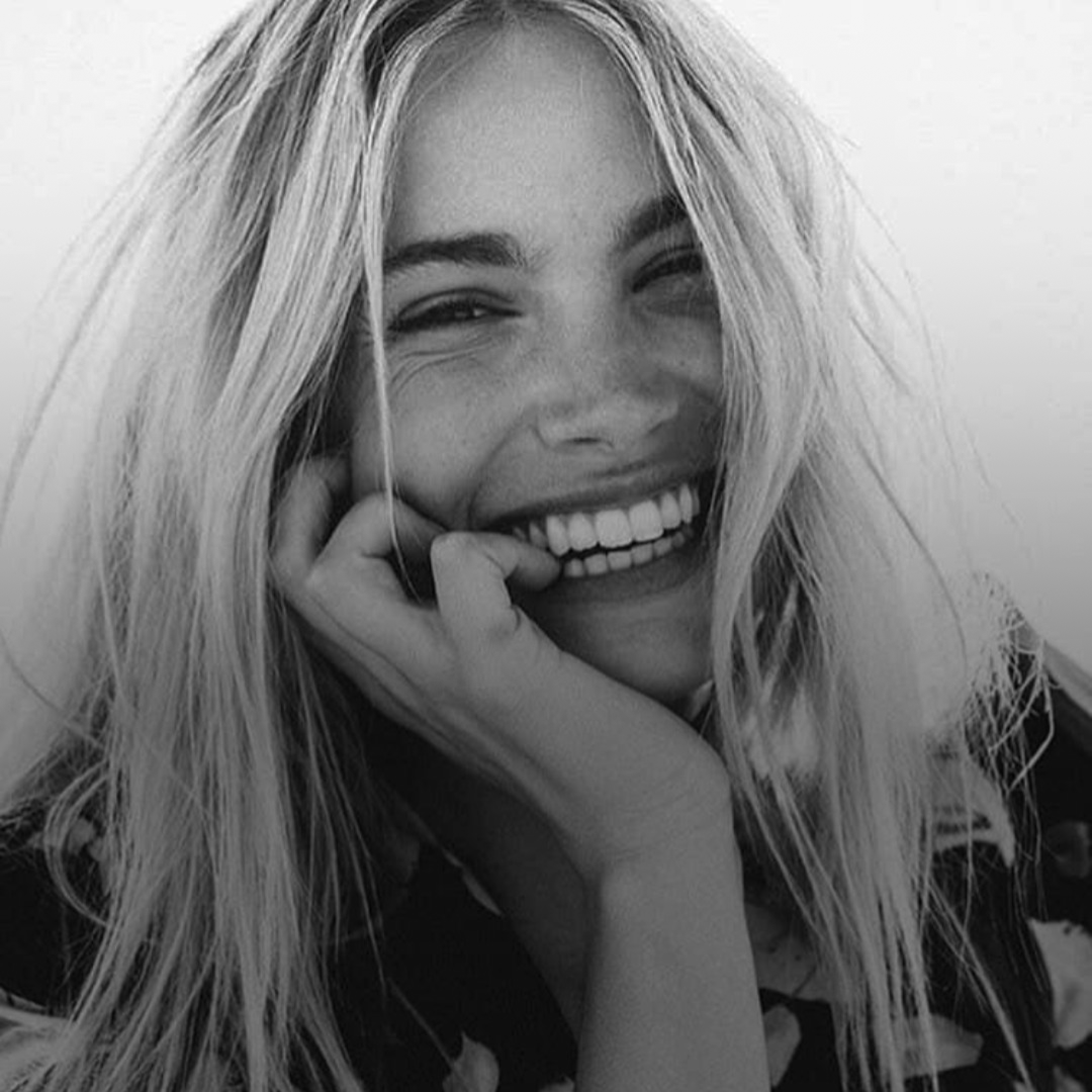 the apartment hair + consulting | coiffeur in luzern | roberto colori hairstyling | blonde hair styling inspiration