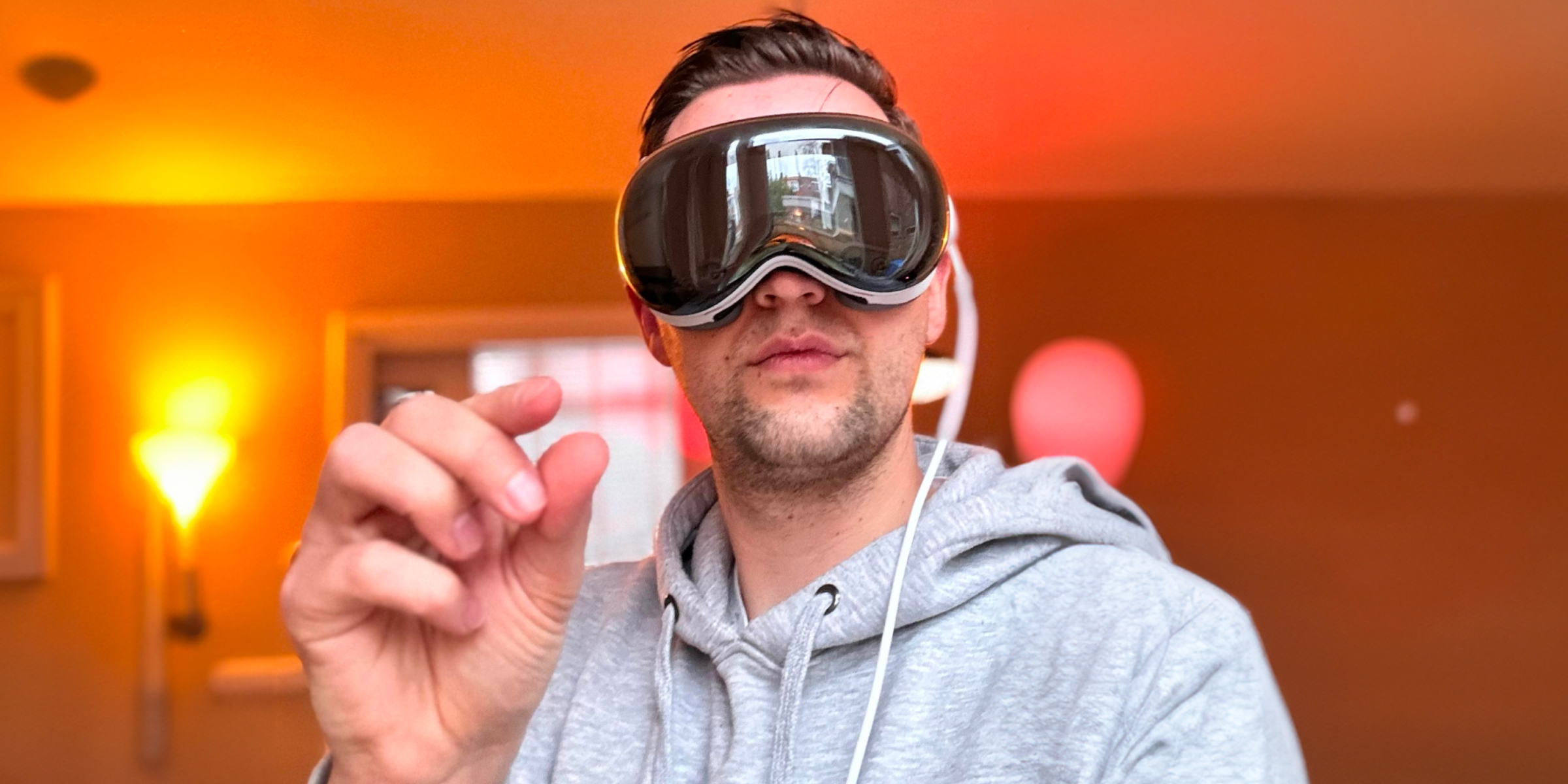 Creative Director Matthijs draagt de Apple Vision Pro