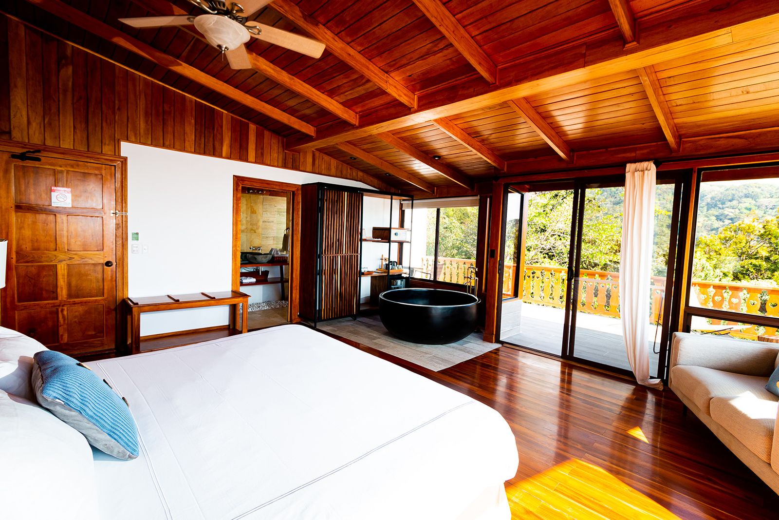 Hotel Belmar | Rooms: Sunrise Room
