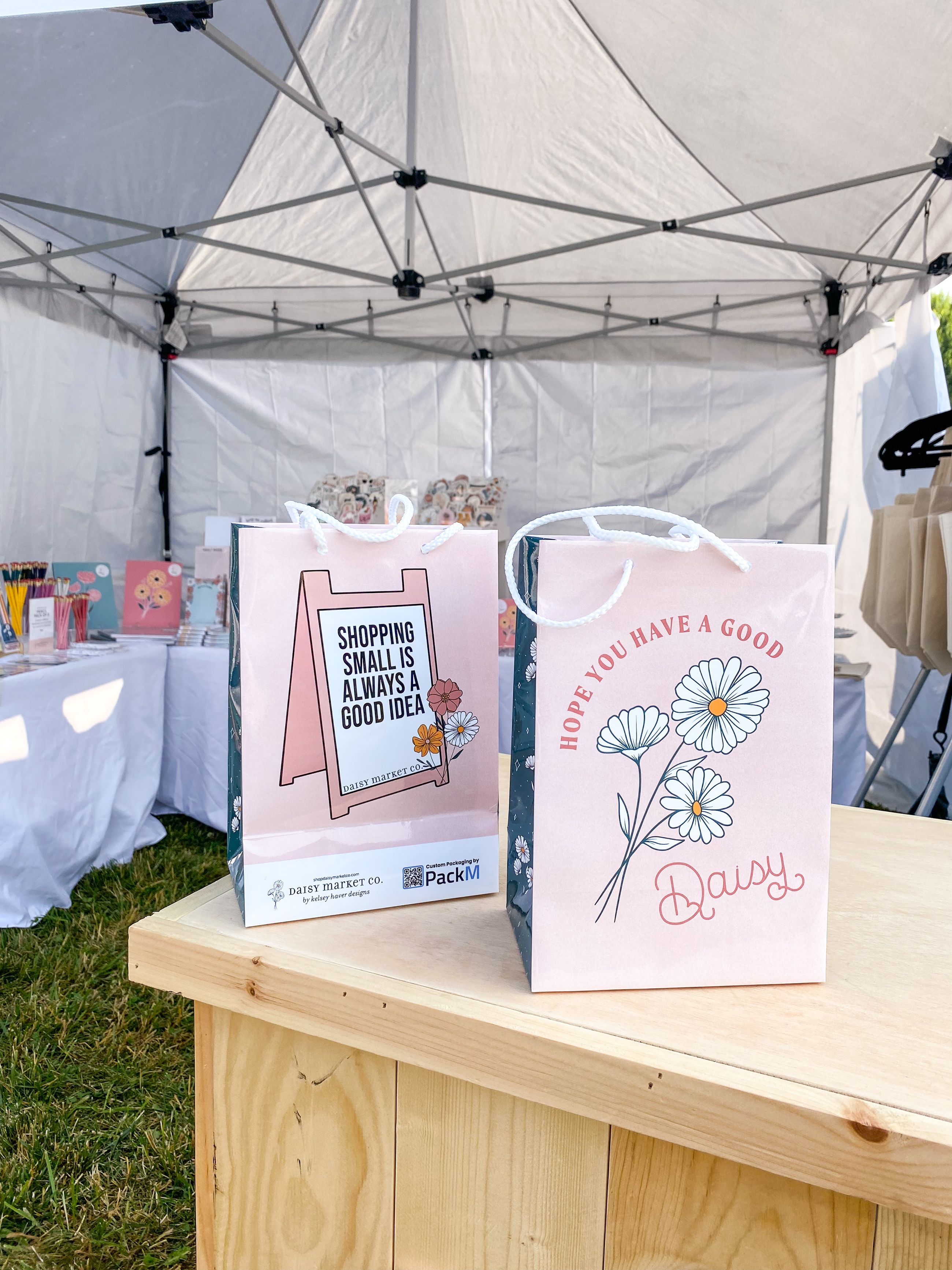 Custom Gift Bags Printed Gift Bags with Logo PackM