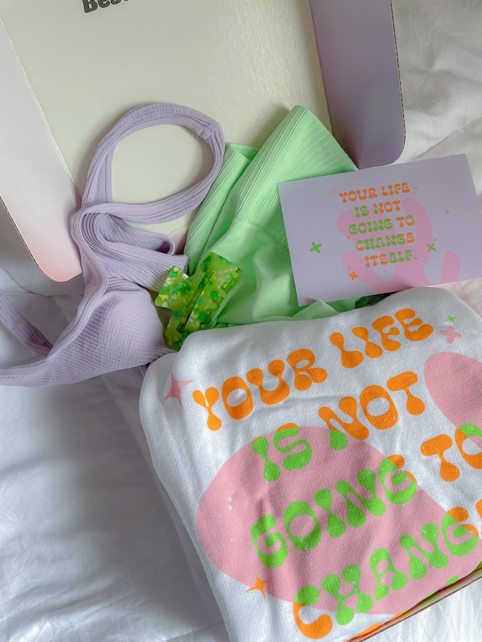 How to Ship Apparel Properly