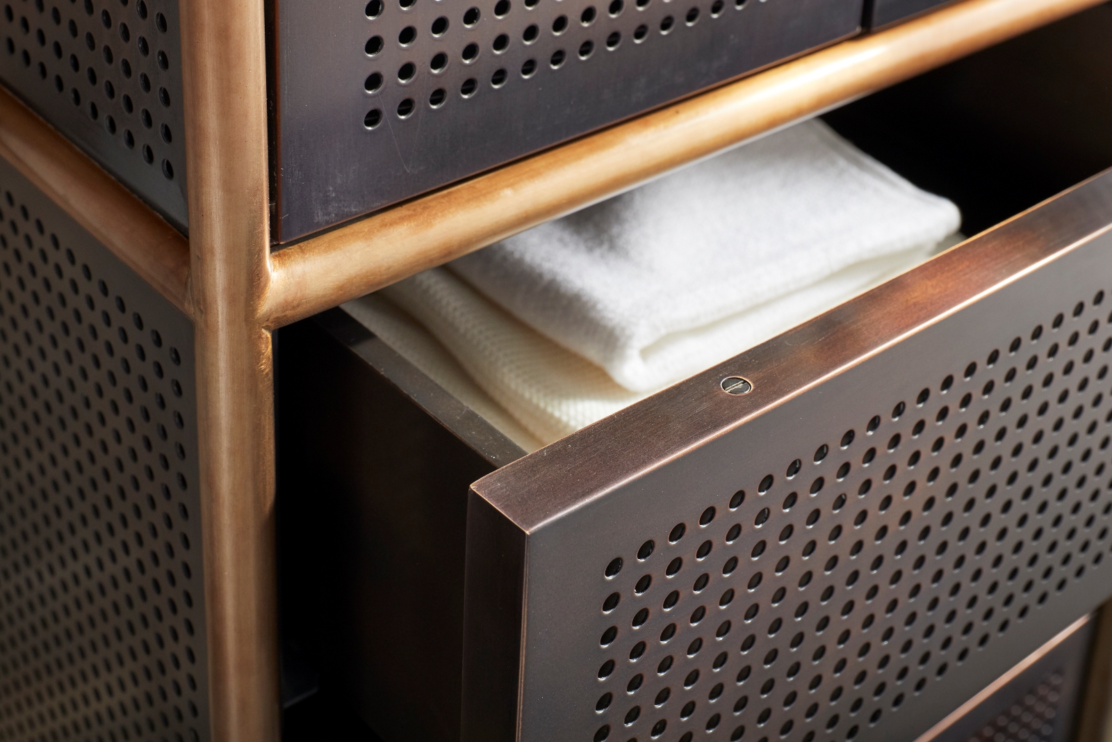15 of the Best Bathroom Cabinet Ideas | Robern