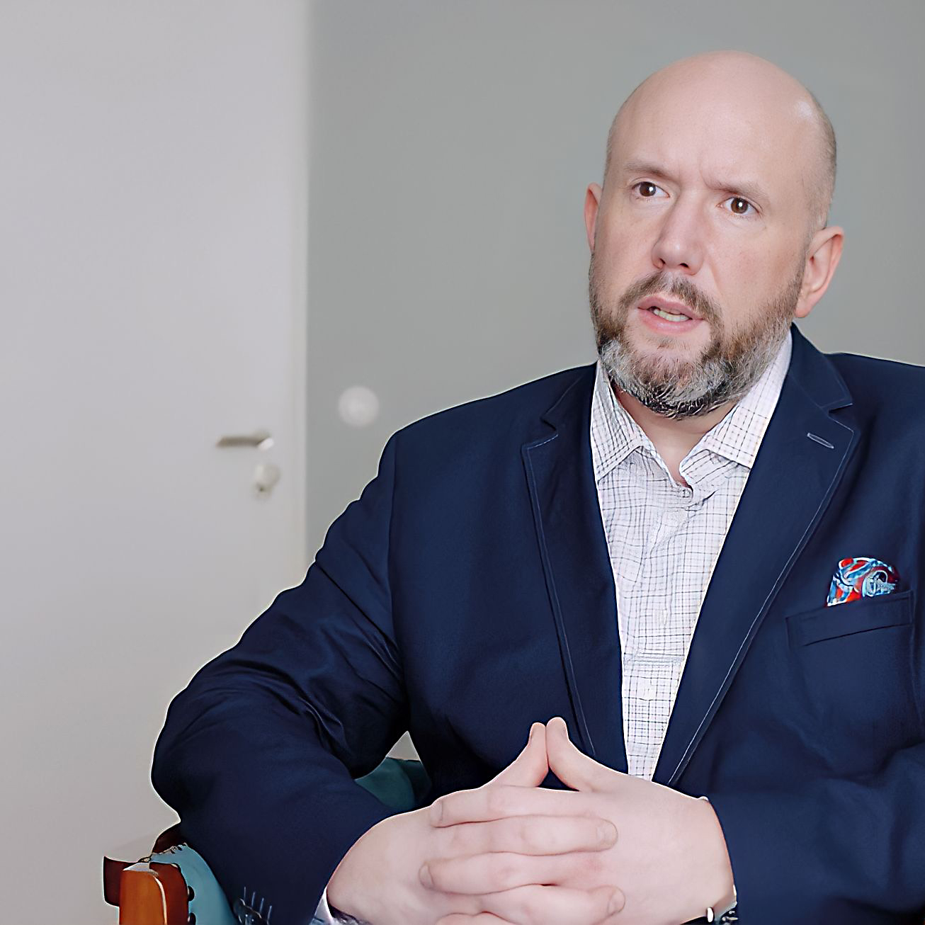 Portrait von Dr. Marc Nairz-Federspiel