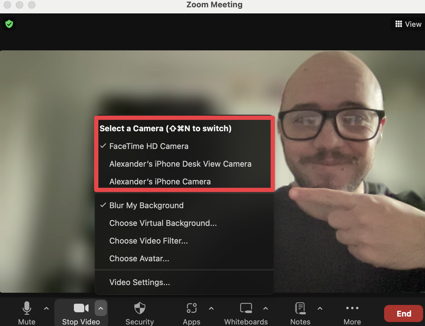 Choosing microphone and camera settings in Zoom