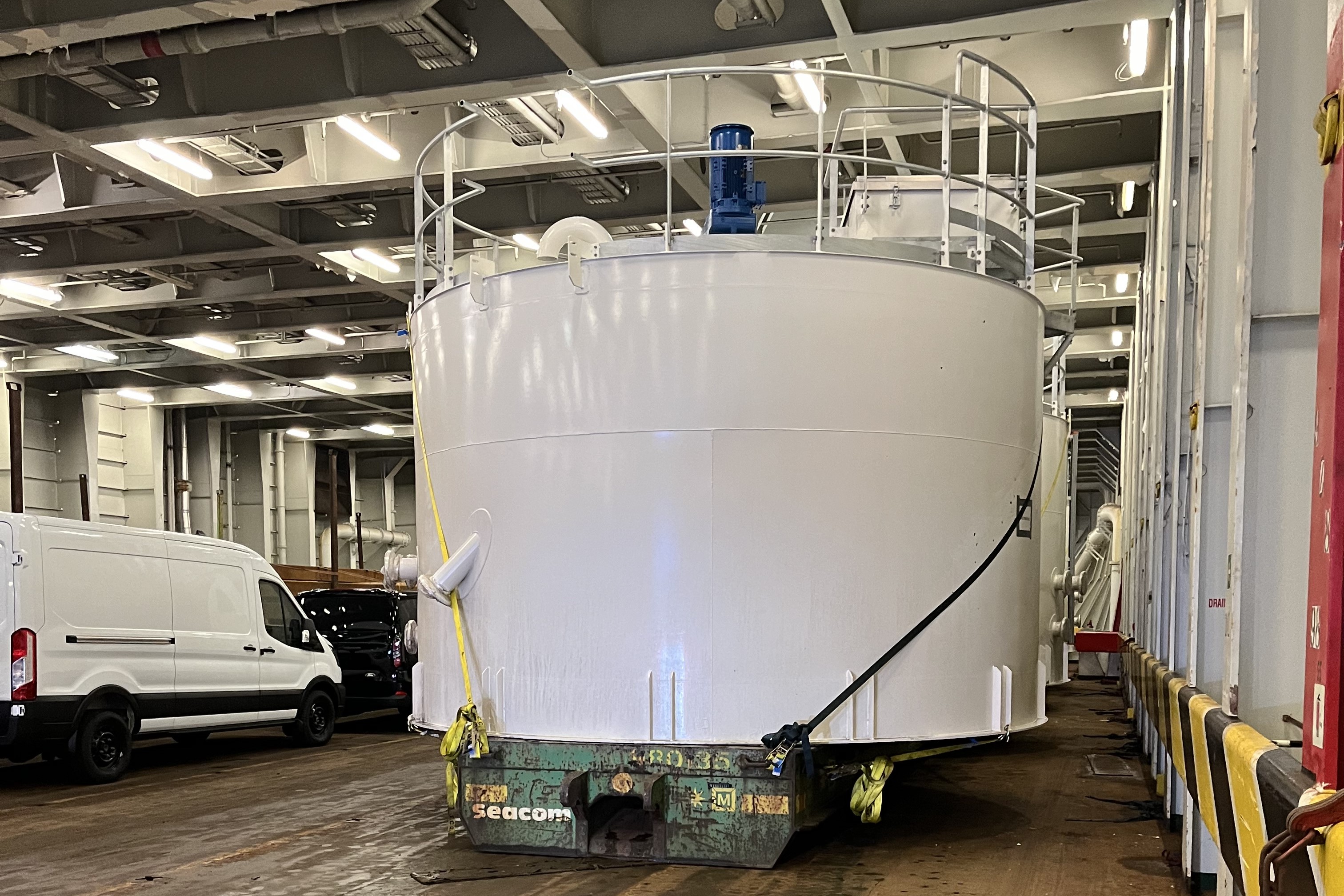Shipping tanks from Estonia to Norway