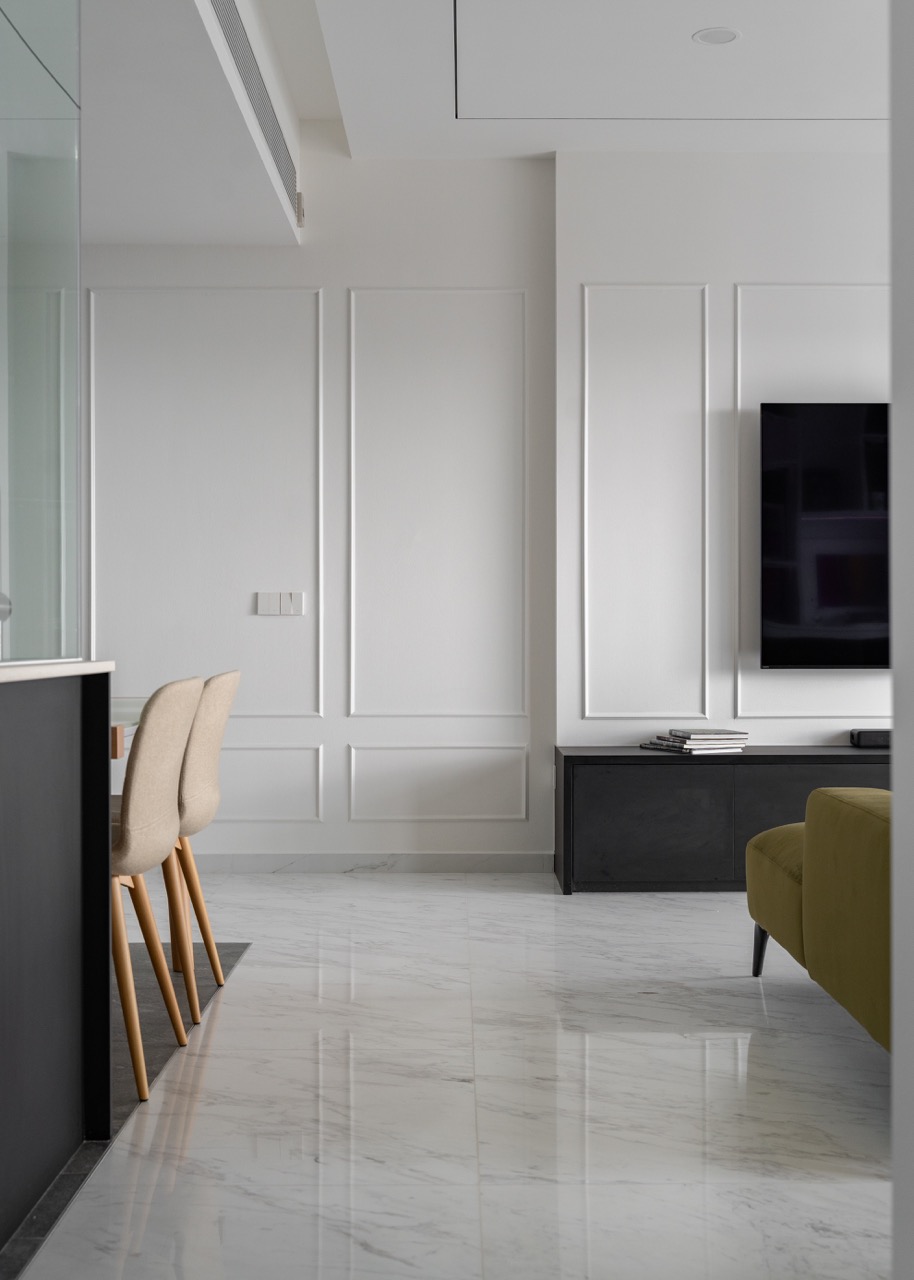 Luxury Condo Resale Services Reference: Project Vista Residences Modern Victorian Modern Luxury White