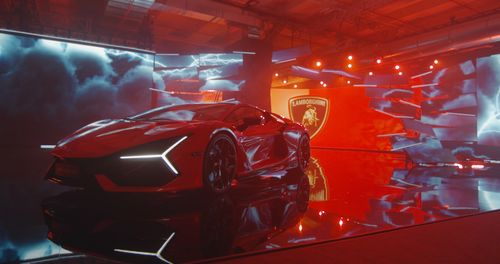 Lamborghini Revuelto