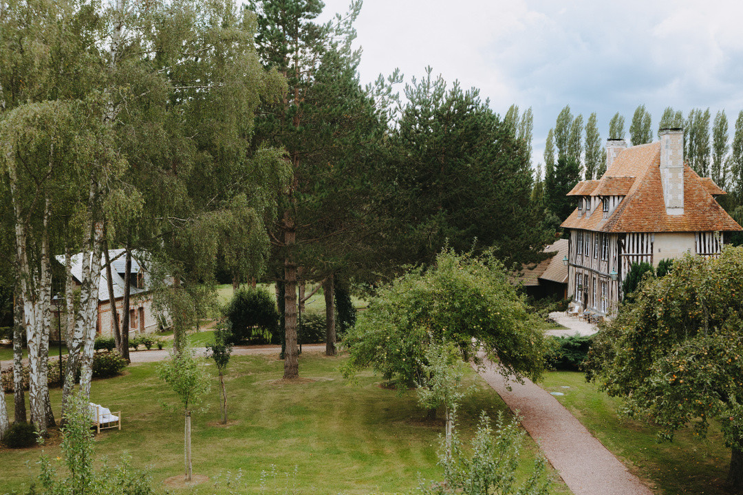 Poirier et pommier Hôtel Les Manoirs des Portes de Deauville