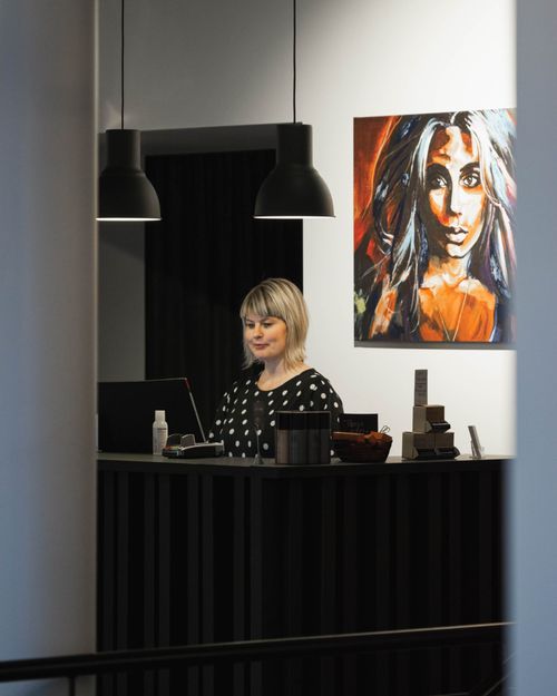 Insida av frisörsalong