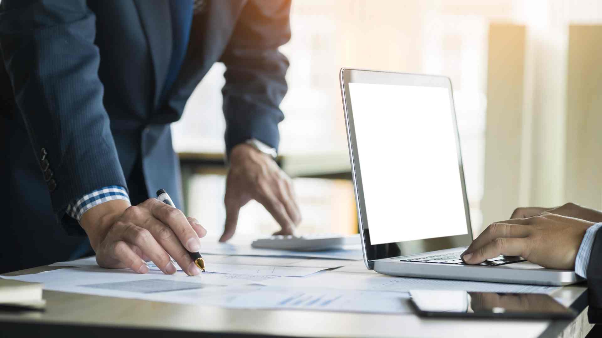 How Can a CPA Firm Help You Survive an Audit from the CRA?