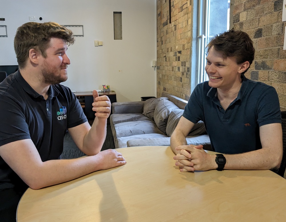 Supportive interaction between mental health professional and autistic individual