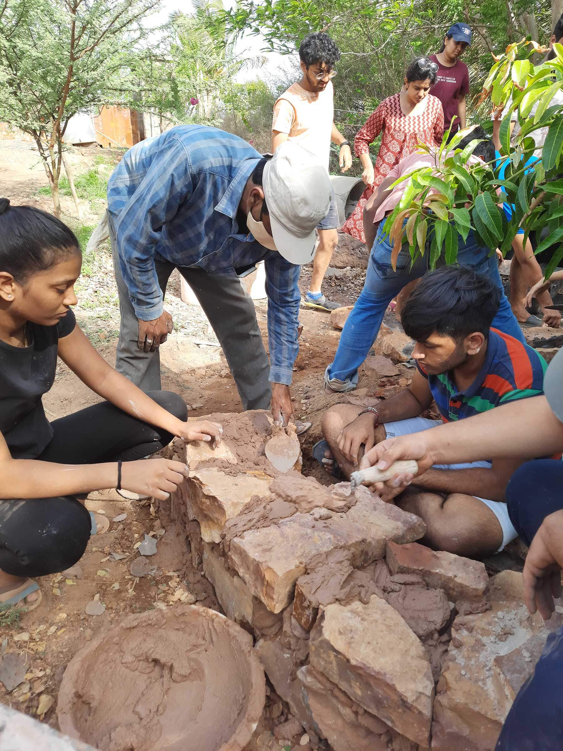 Lime Based Construction - Training Programs - Sankalan - a center for ...