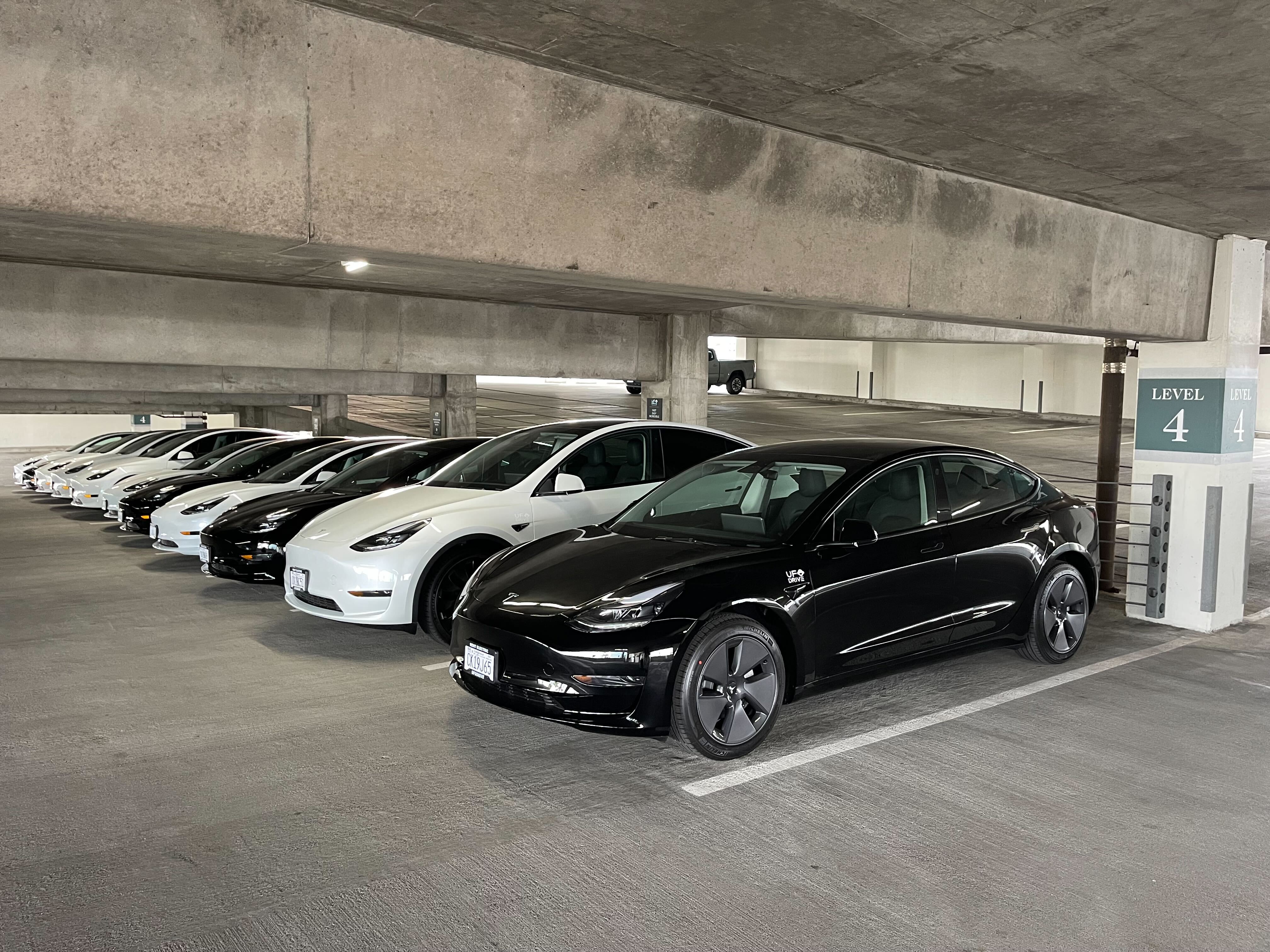 Car Rental Los Angeles LAX PopUp UFODRIVE Tesla