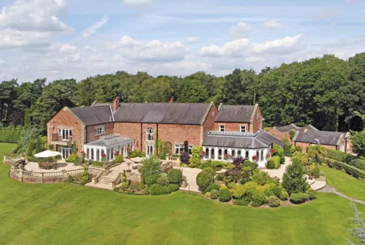 JACK GREALISH'S CHESHIRE MANSION TARGETTED AS 'THIEVES STEAL £1 MILLION ...