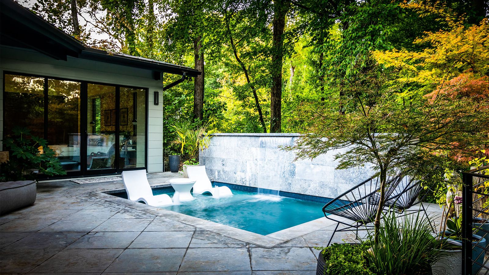 Currin Outdoor Living Raindipper