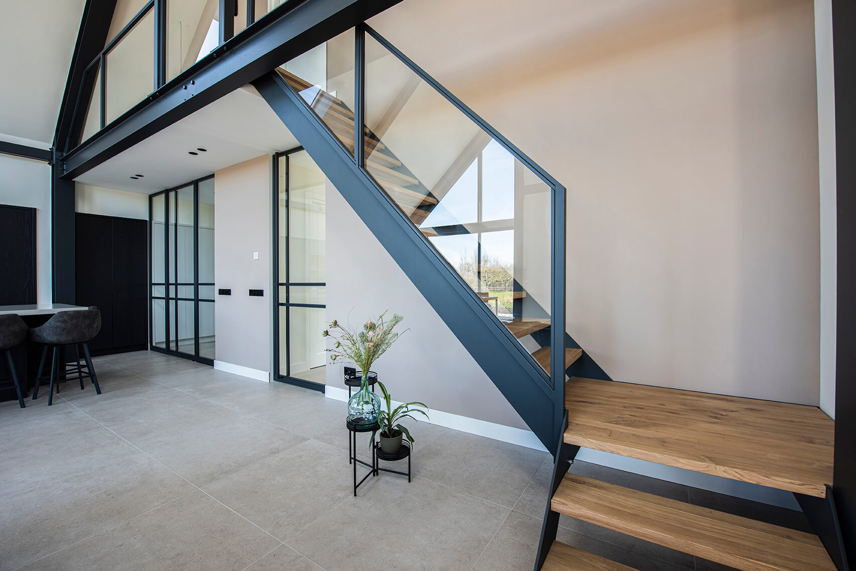 Op Maat Gemaakte Stalen Trappen in Snelrewaard | MH Constructies